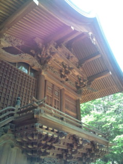 新羅神社の建物
