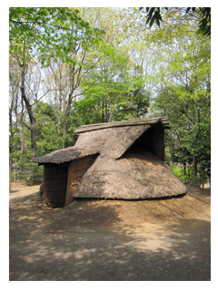 縄文の村竪穴式住居