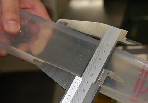 自動カンナ盤は、材料の厚みを正確に揃える機械です - 技術紹介