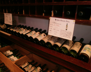 07約２０種のワインが並びます