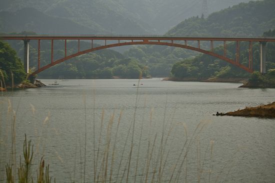 宮ヶ瀬湖の橋