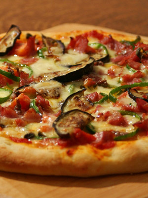 Pizza Mista ミックスピザ