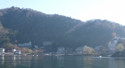 20131207-3-河口湖畳岩船団.JPG